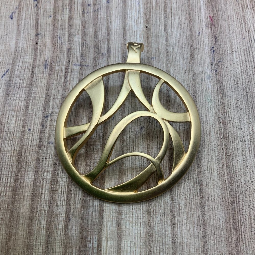 Premier Designs Matte Gold Pizzazz Pendant